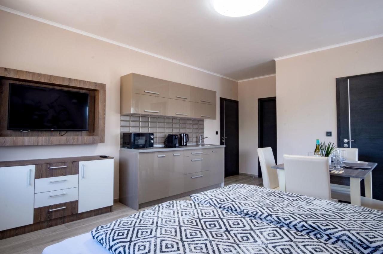 Myflat Premium Resort Siófok Eksteriør bilde